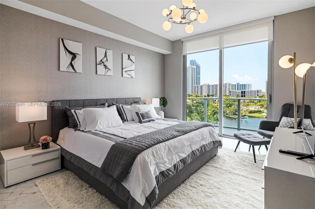 For Sale: $2,950,000 (3 beds, 4 baths, 2726 Square Feet)