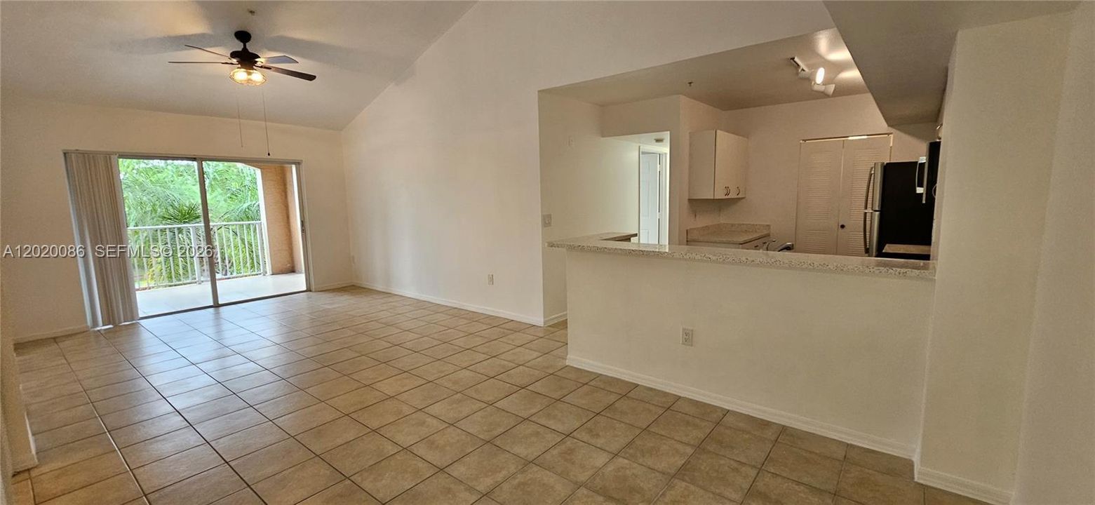 Active With Contract: $2,395 (3 beds, 2 baths, 1258 Square Feet)