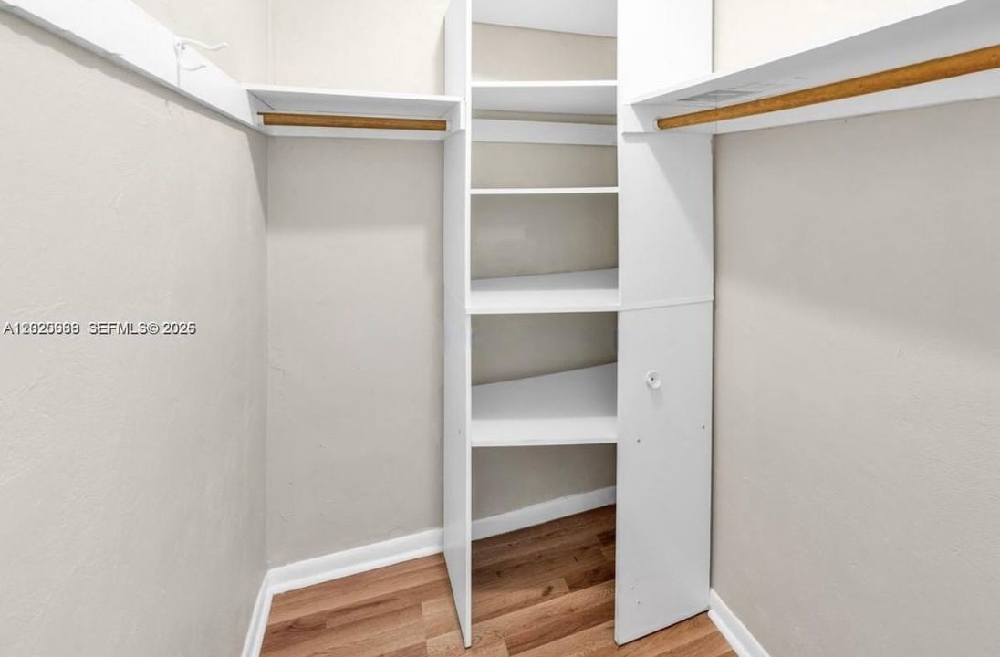 В аренду: $1,250 (0 спален, 1 ванн, 410 Квадратных фут)
