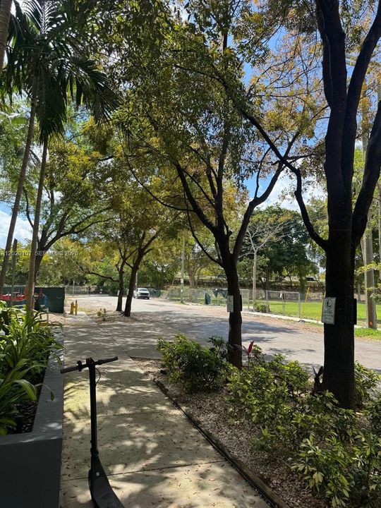 En Venta: $489,000 (2 camas, 2 baños, 846 Pies cuadrados)