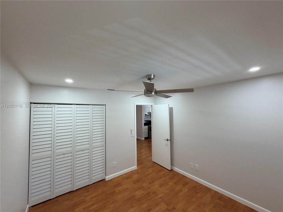 2nd bedroom