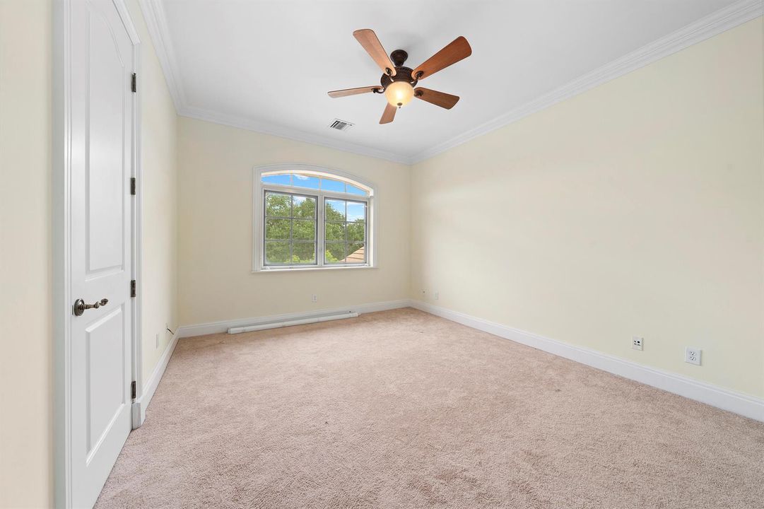 Mls-Res_3972