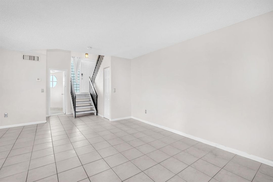 24-web-or-mls-DSC09137