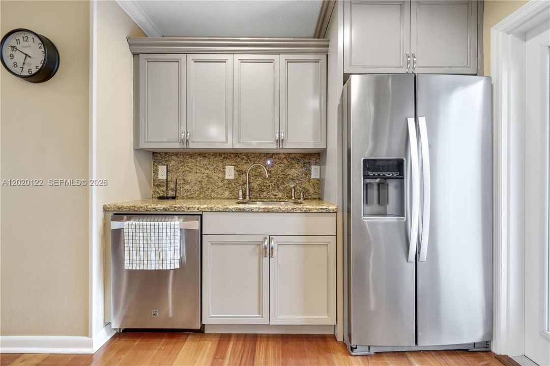 For Rent: $6,500 (3 beds, 2 baths, 1248 Square Feet)