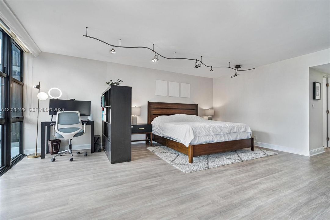 En Renta: $7,000 (3 camas, 2 baños, 2012 Pies cuadrados)