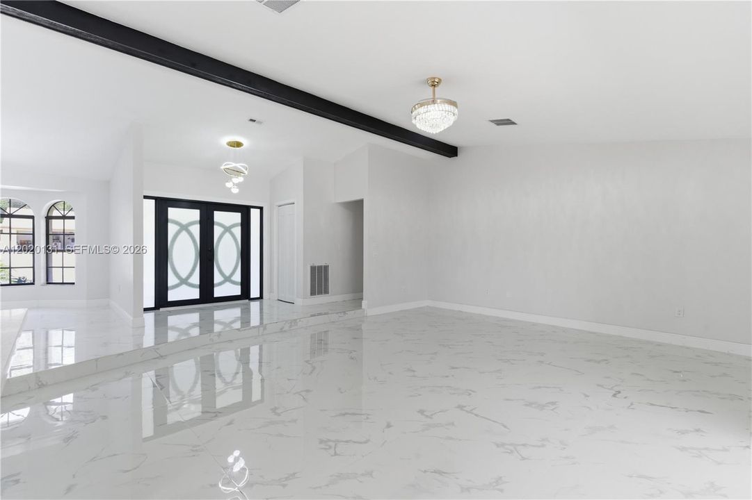 На продажу: $499,999 (3 спален, 2 ванн, 2012 Квадратных фут)