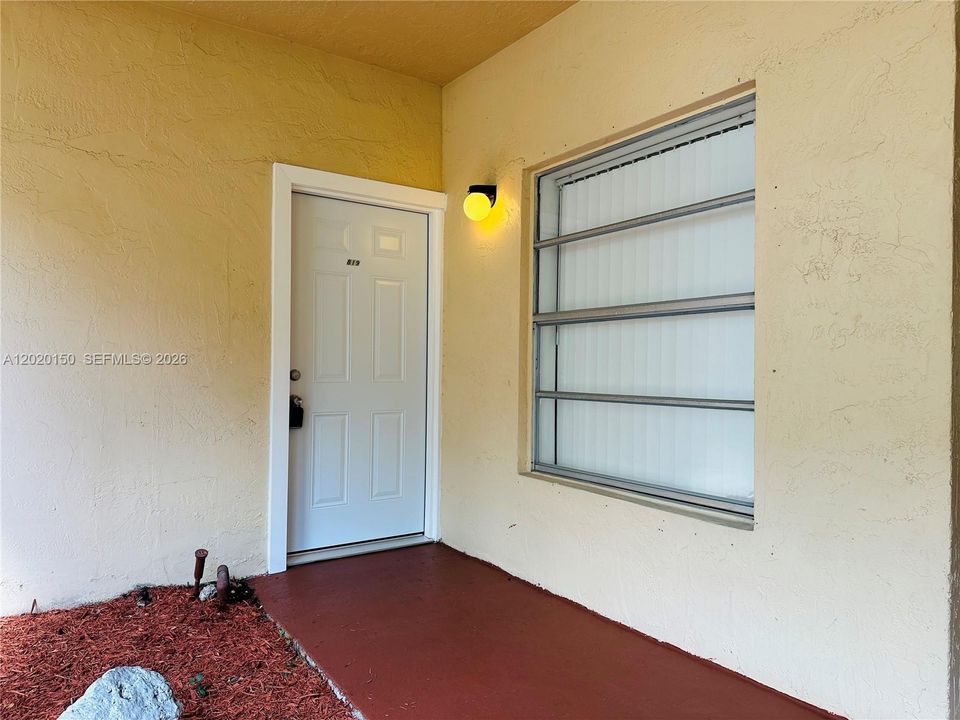 En Renta: $1,950 (1 camas, 1 baños, 693 Pies cuadrados)
