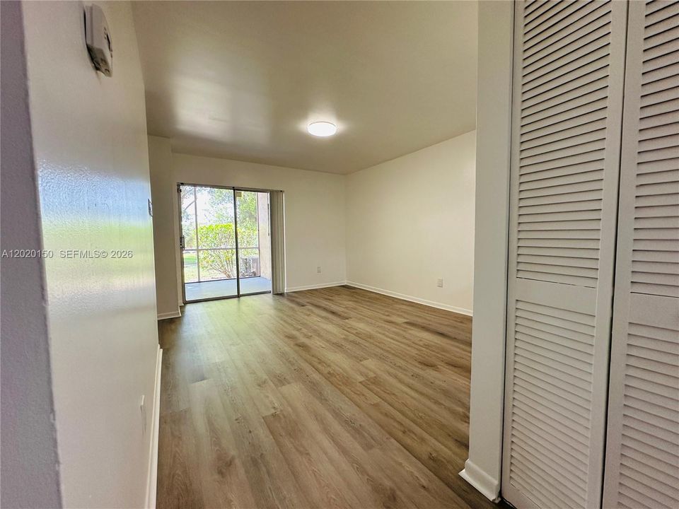 En Renta: $1,950 (1 camas, 1 baños, 693 Pies cuadrados)