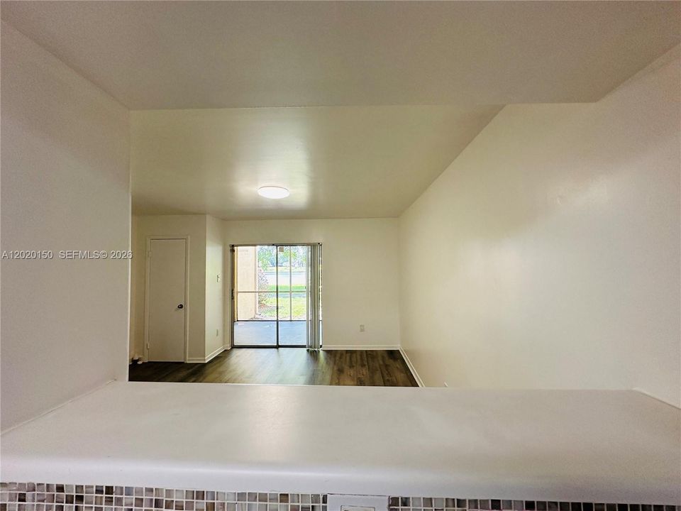 En Renta: $1,950 (1 camas, 1 baños, 693 Pies cuadrados)