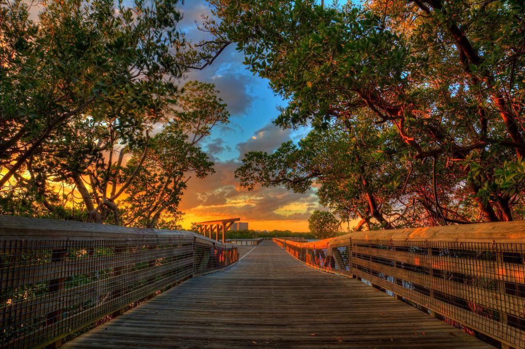 MacArthur Beach Park Boardwalk