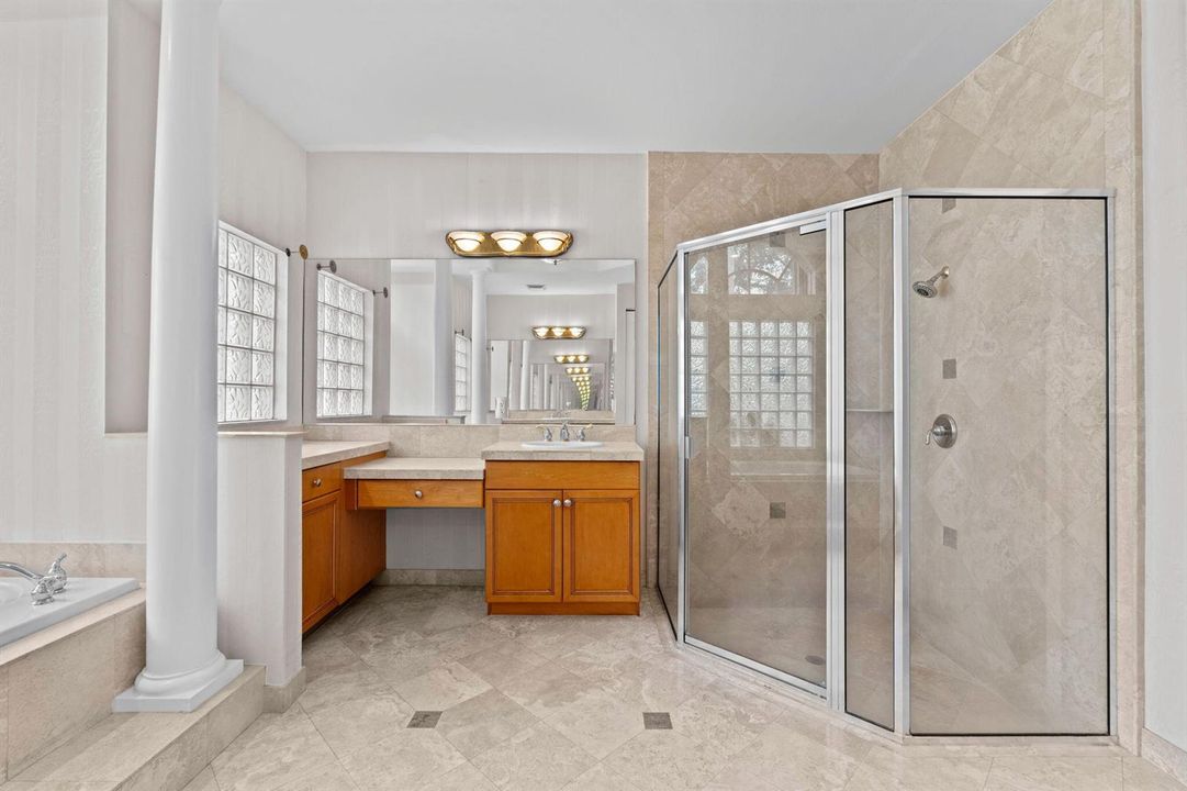 37-web-or-mls-A7406058