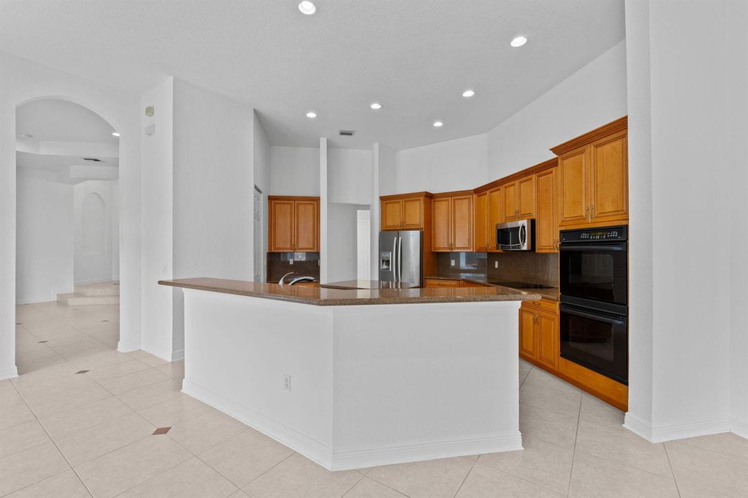 20-web-or-mls-A7406095
