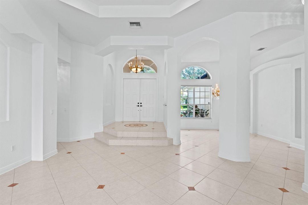 5-web-or-mls-A7406176