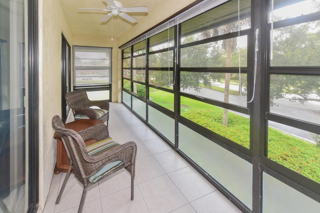 390 SW South River Dr Apt 202-large-045-