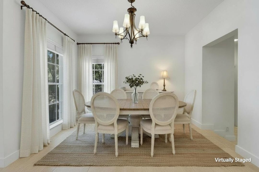 Formal Dining