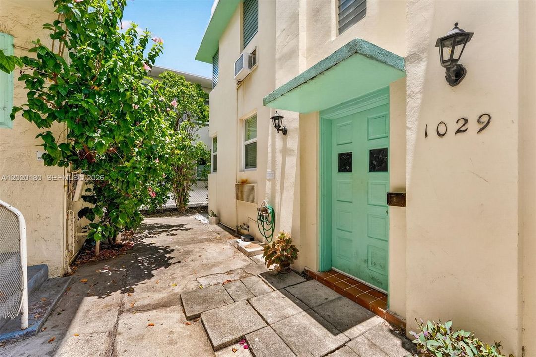 En Venta: $192,500 (0 camas, 1 baños, 400 Pies cuadrados)