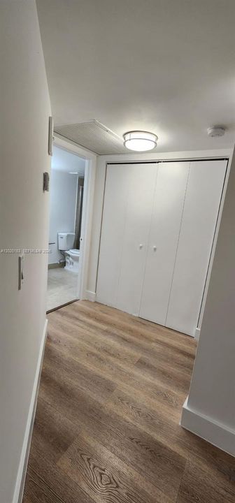 Activo con contrato: $1,990 (1 camas, 1 baños, 810 Pies cuadrados)