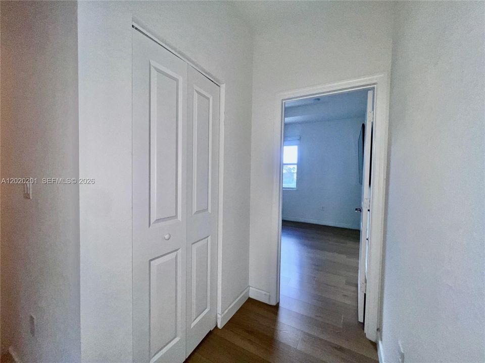 For Rent: $3,300 (3 beds, 2 baths, 1612 Square Feet)