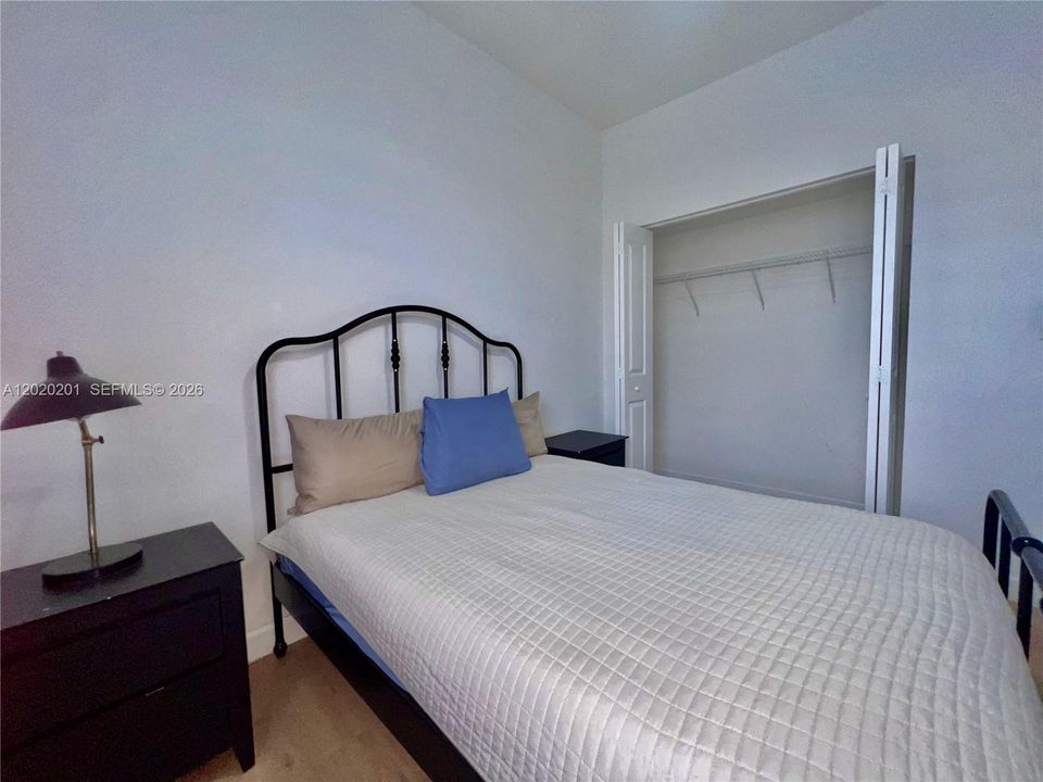 For Rent: $3,300 (3 beds, 2 baths, 1612 Square Feet)