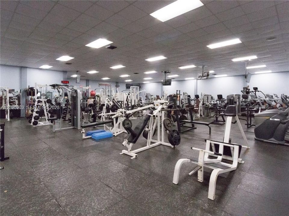 En Renta: $2,600 (2 camas, 2 baños, 1231 Pies cuadrados)