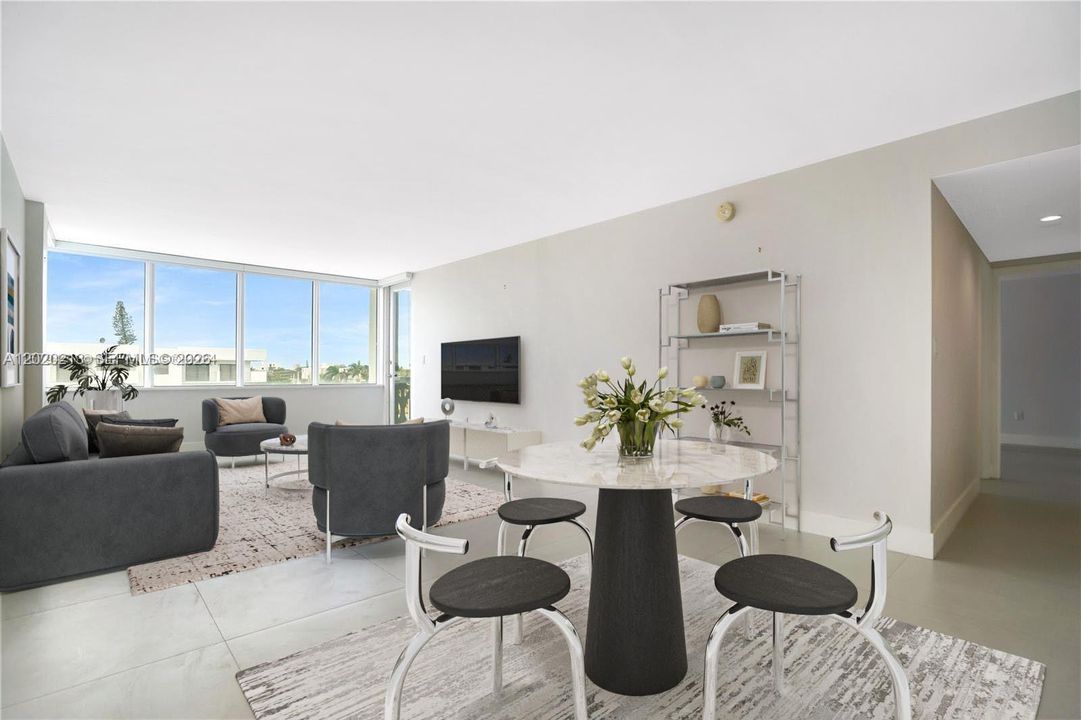 Active With Contract: $2,900 (2 beds, 2 baths, 1115 Square Feet)