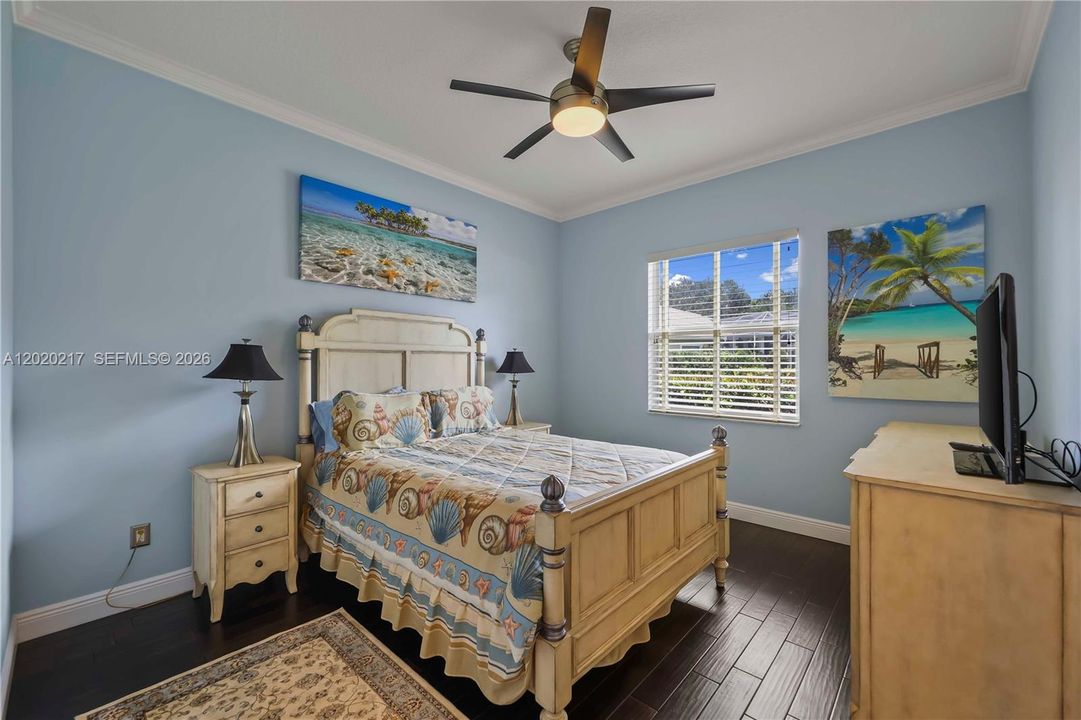 For Sale: $2,995,000 (5 beds, 4 baths, 4592 Square Feet)