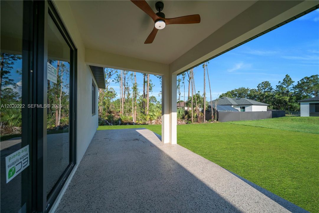 En Venta: $389,900 (4 camas, 3 baños, 1778 Pies cuadrados)