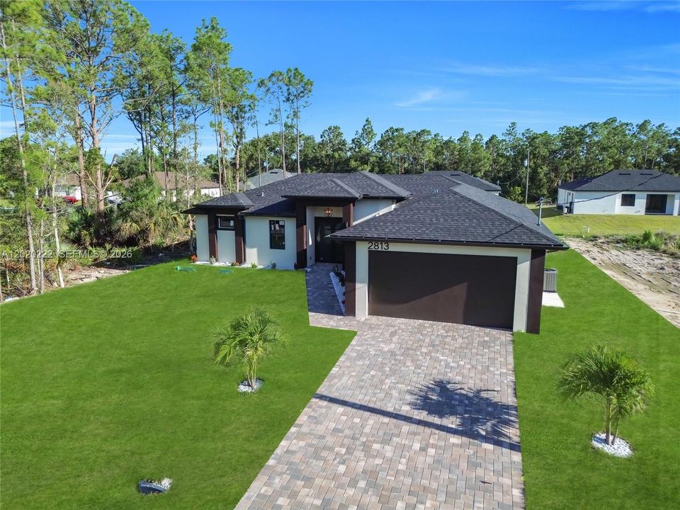 En Venta: $389,900 (4 camas, 3 baños, 1778 Pies cuadrados)