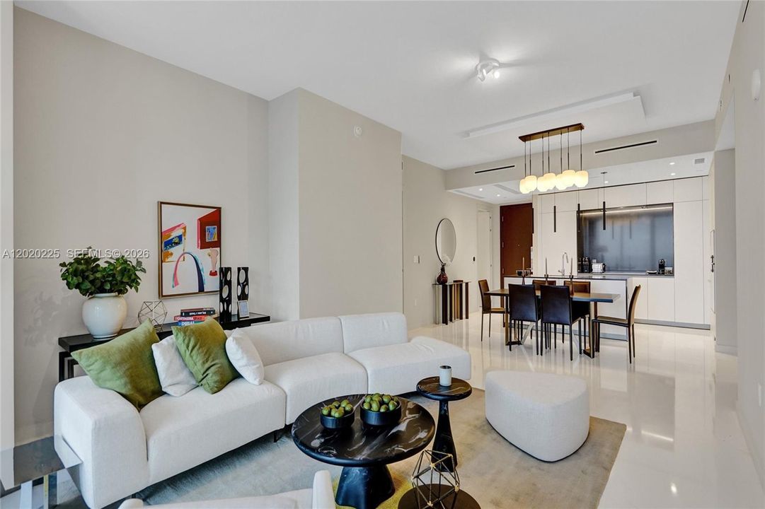 В аренду: $14,950 (2 спален, 3 ванн, 1552 Квадратных фут)