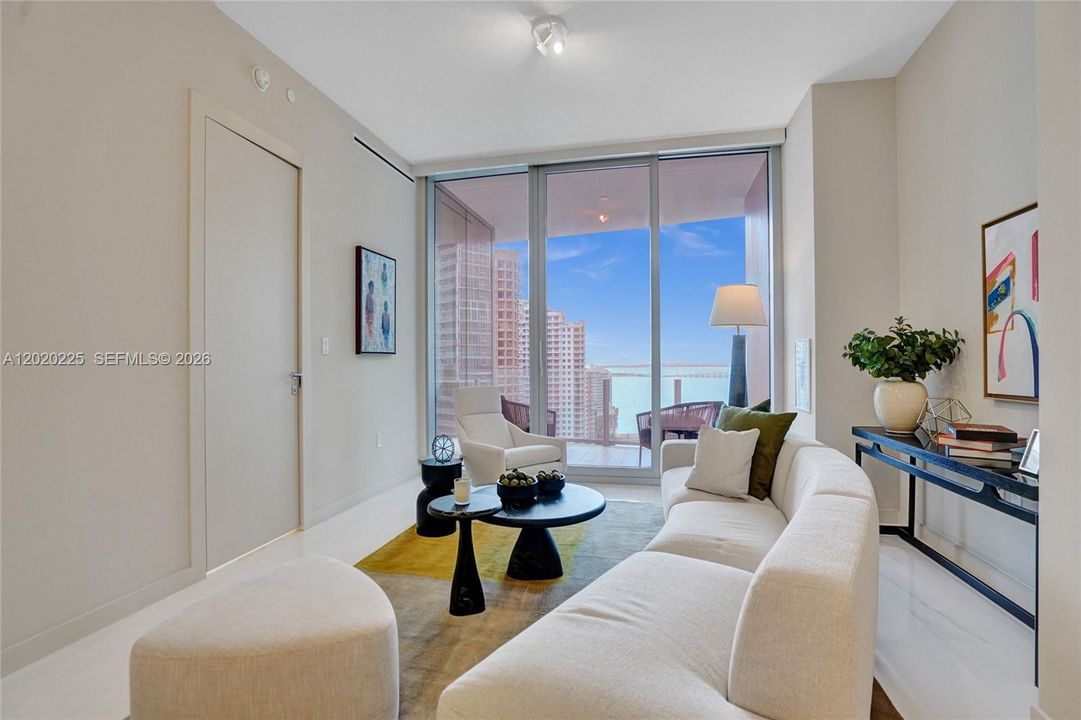 В аренду: $14,950 (2 спален, 3 ванн, 1552 Квадратных фут)