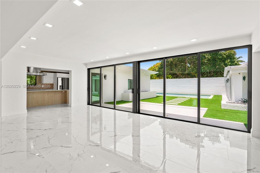 En Renta: $19,900 (5 camas, 4 baños, 3286 Pies cuadrados)