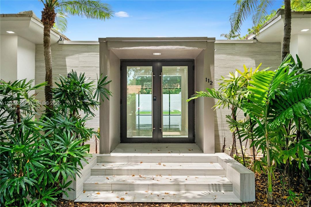 En Renta: $19,900 (5 camas, 4 baños, 3286 Pies cuadrados)