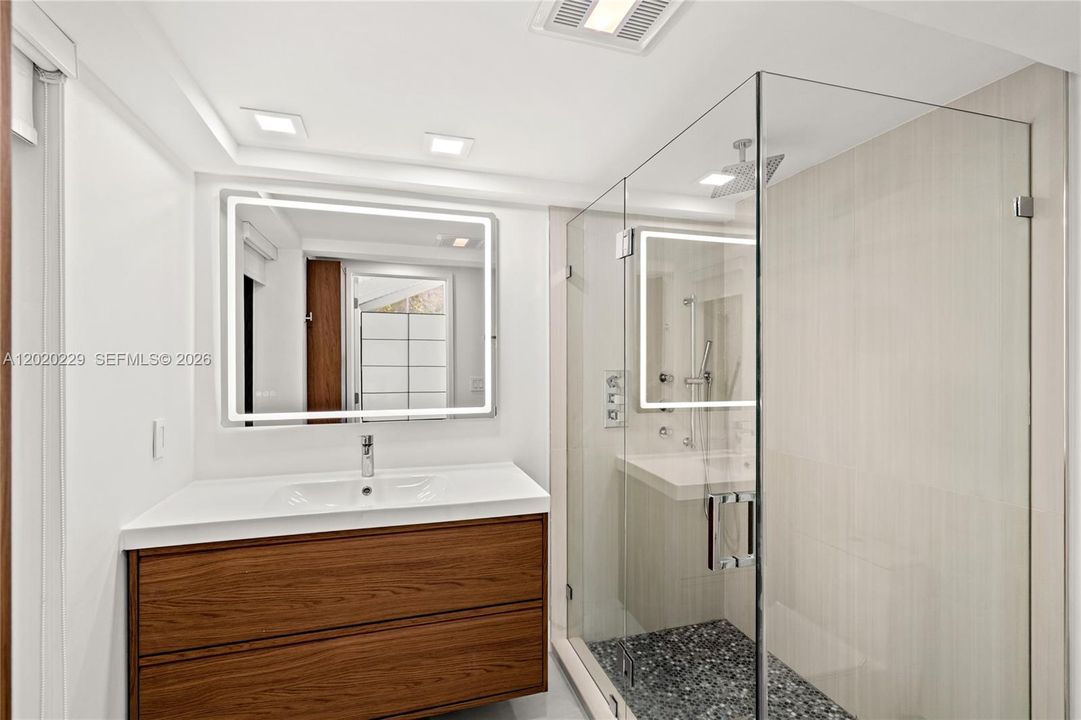 En Renta: $19,900 (5 camas, 4 baños, 3286 Pies cuadrados)