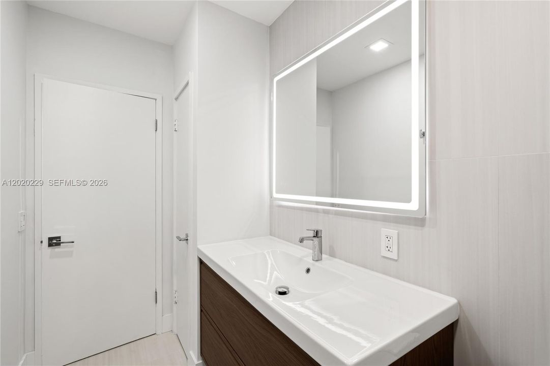 En Renta: $19,900 (5 camas, 4 baños, 3286 Pies cuadrados)