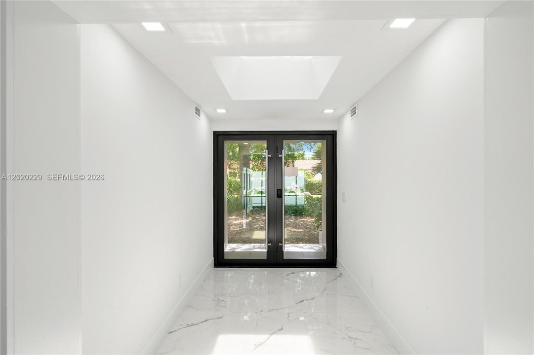 En Renta: $19,900 (5 camas, 4 baños, 3286 Pies cuadrados)