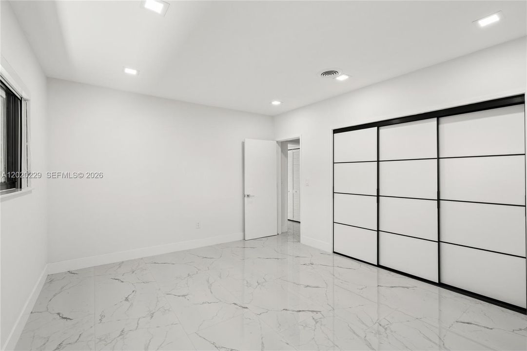En Renta: $19,900 (5 camas, 4 baños, 3286 Pies cuadrados)