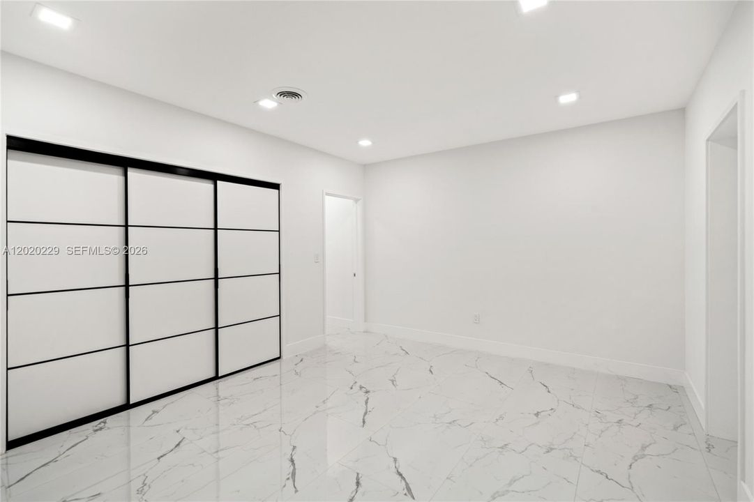 En Renta: $19,900 (5 camas, 4 baños, 3286 Pies cuadrados)