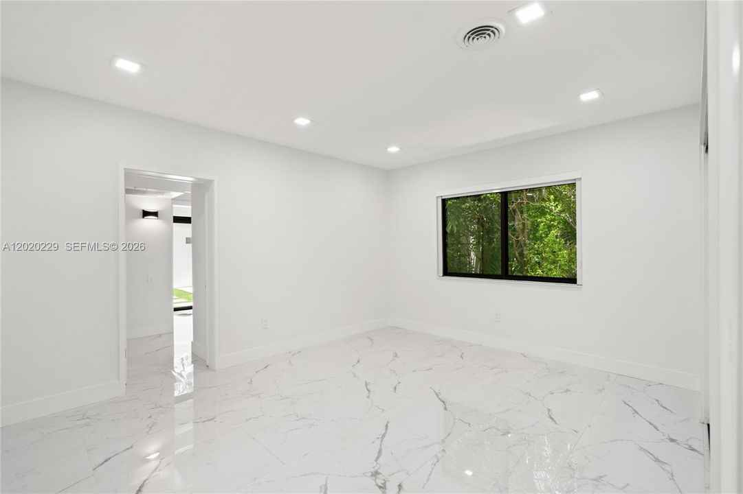 En Renta: $19,900 (5 camas, 4 baños, 3286 Pies cuadrados)