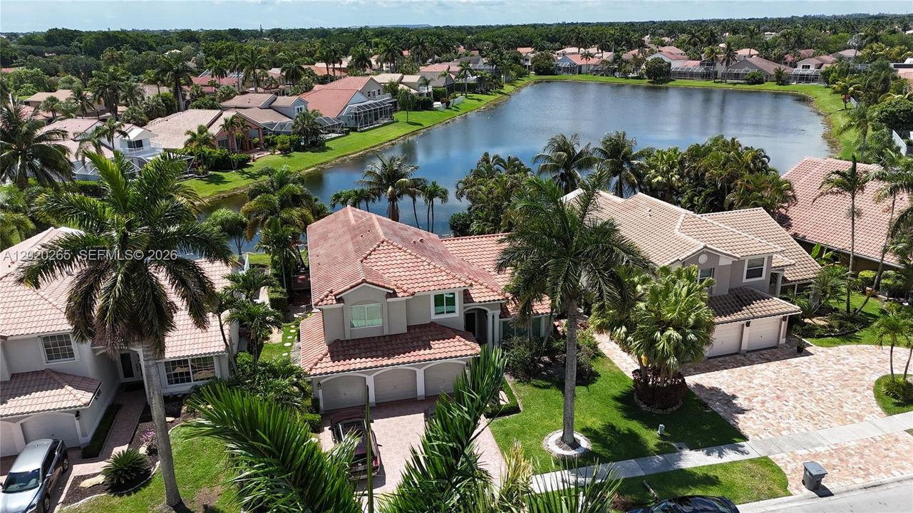For Sale: $1,200,000 (4 beds, 3 baths, 2676 Square Feet)