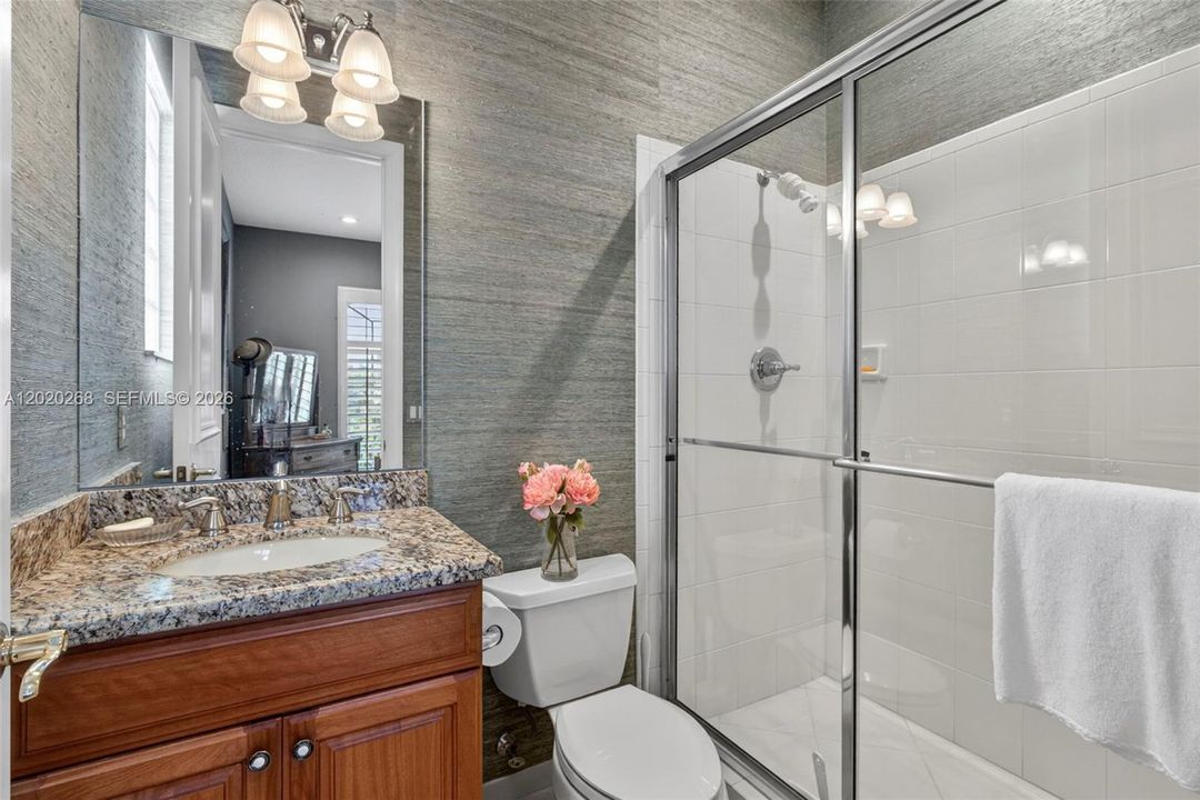 For Sale: $3,799,000 (4 beds, 5 baths, 4465 Square Feet)