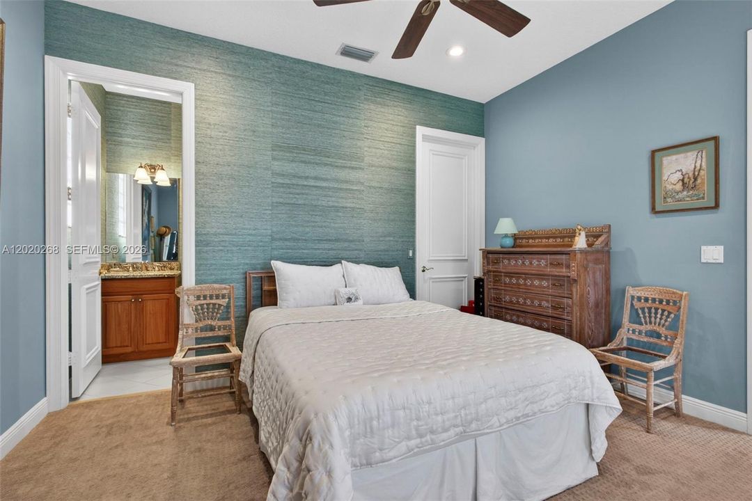 For Sale: $3,799,000 (4 beds, 5 baths, 4465 Square Feet)