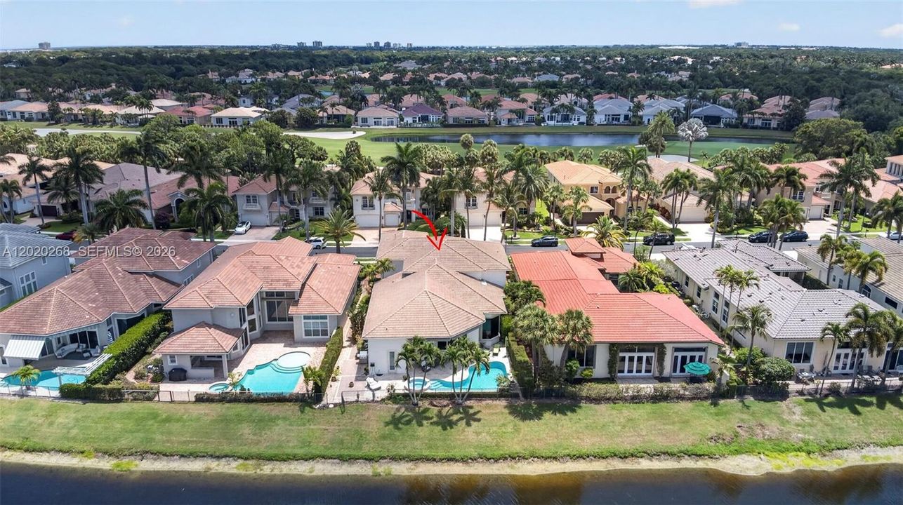 For Sale: $3,799,000 (4 beds, 5 baths, 4465 Square Feet)