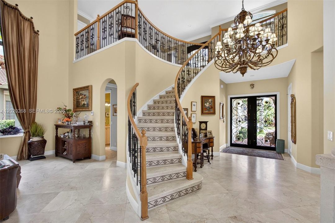 For Sale: $3,799,000 (4 beds, 5 baths, 4465 Square Feet)