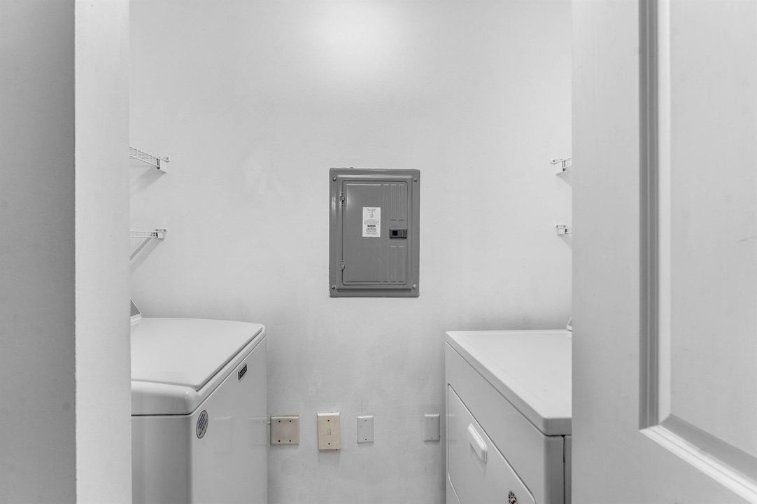 025-10106MyrtlewoodCircleWest-PalmBeachG