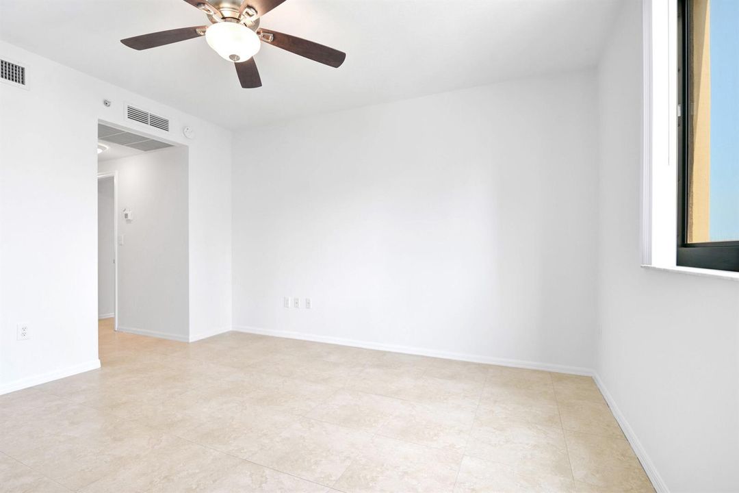 110 N Federal Hwy 734 Fort Lauderdale -5