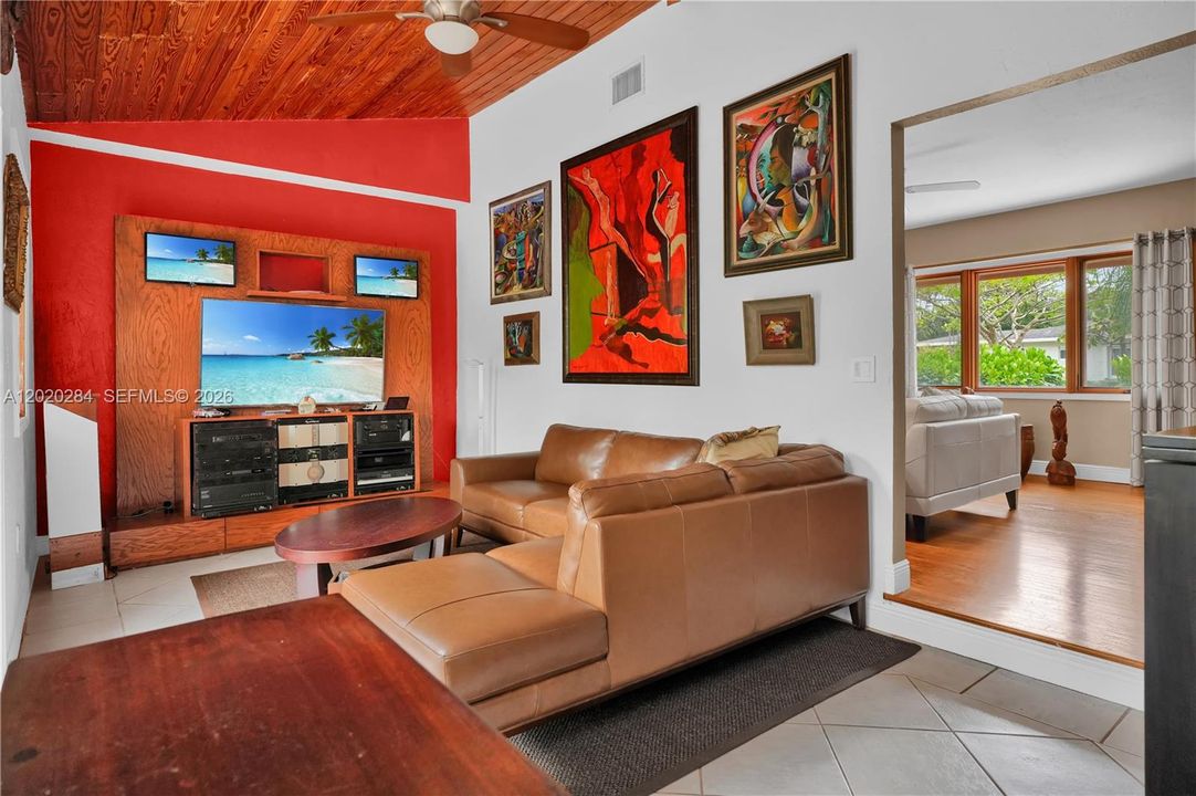 For Sale: $1,900,000 (4 beds, 3 baths, 2475 Square Feet)