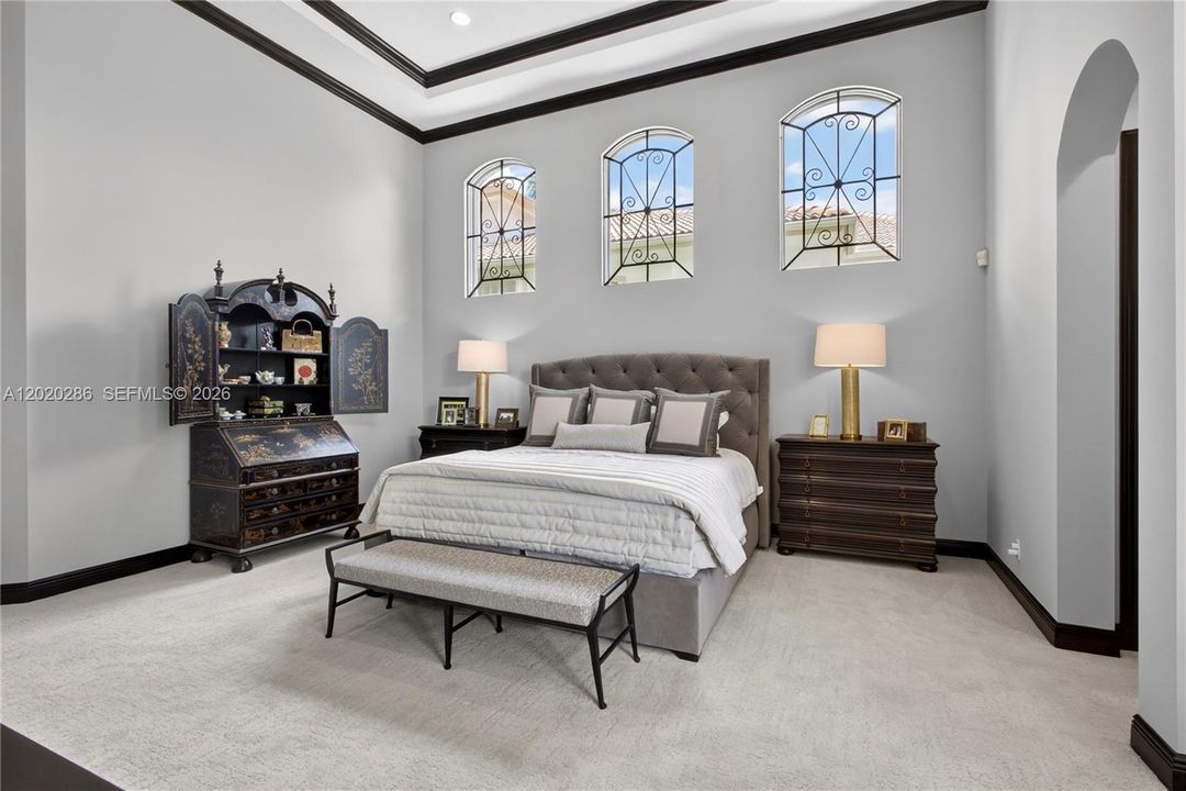 For Sale: $3,799,000 (4 beds, 5 baths, 4465 Square Feet)