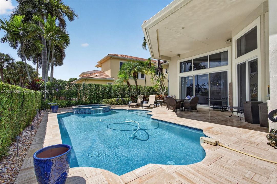 For Sale: $3,799,000 (4 beds, 5 baths, 4465 Square Feet)