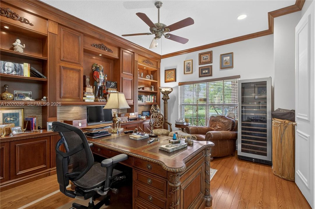 For Sale: $3,799,000 (4 beds, 5 baths, 4465 Square Feet)