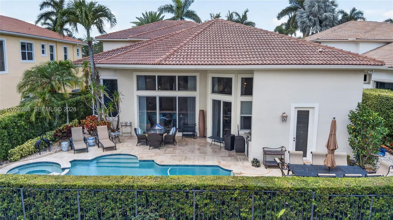 For Sale: $3,799,000 (4 beds, 5 baths, 4465 Square Feet)